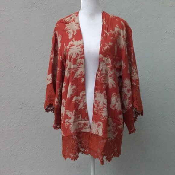 Urban Outfitters Kimchi Blue Kimono Size Med Rust Boardwalk Floral Lace Preppy - Picture 7 of 7
